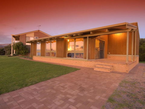 South Beach House 1 12 Gold Coast Drive - Accommodation Perth 4