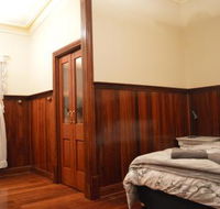 Gargoyle Lodge - Perth Resorts