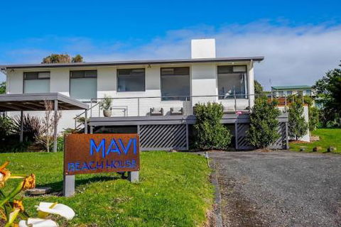 MAVI BEACH HOUSE Beachfront Wifi Views - Accommodation Perth 0