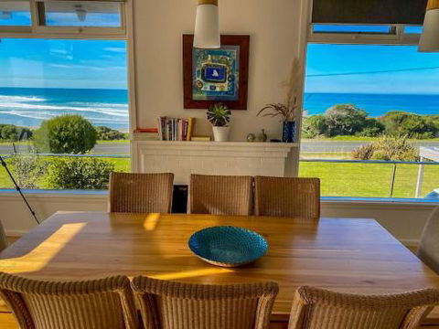 MAVI BEACH HOUSE Beachfront Wifi Views - Accommodation Perth 3