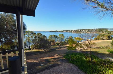 CDC 625 Beach House - Perth Resorts 5