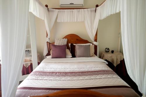 Christmas Hills VIC Accommodation Perth