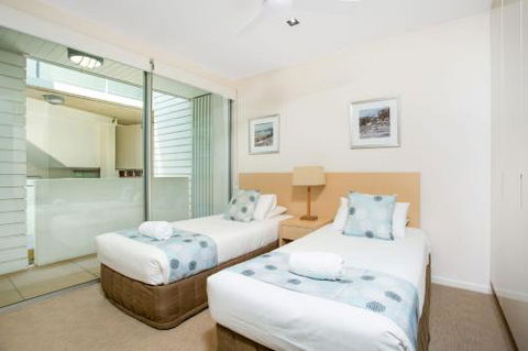 Unit 8 Plantation Resort Rainbow Beach Plantation Resort Air Conditioned Pool & Outdoor Spa - Perth Resorts 2