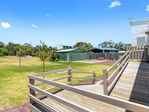 Sand Castles 34 Gold Coast Drive - Accommodation Perth 4
