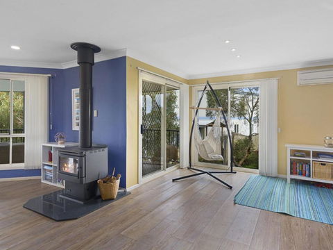 1 Bennett Court - Accommodation Perth 5