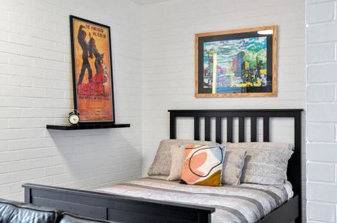 Soho Chic Apartment - Accommodation Perth 0