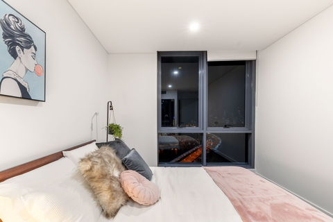 Southport Apartment - Accommodation Perth 5