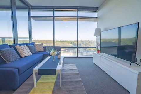 Luxury Skyrise 2bed2bath APT In Olympic Park - Accommodation Perth 1