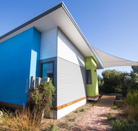 Coorong Cabins - Pelican Cabin - Perth Resorts