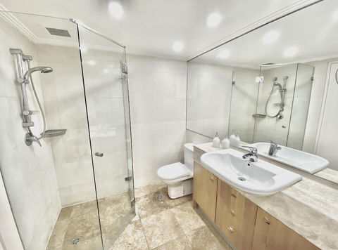 BELLEVUE GARDEN OASIS-hosted By L'Abode - Accommodation Perth 2