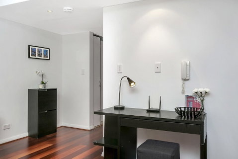 Contemporary Garden Apartment SINC1 - Accommodation Perth 2