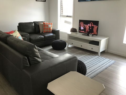 Discover Beach Retreat - Accommodation Perth 2