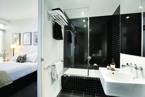 Soho52 - Accommodation Perth 2