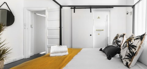 Beach Cottage In Bondi - Accommodation Perth 0