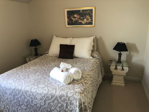 Castlereagh On Middleton - Apartment 4 - Perth Resorts 2