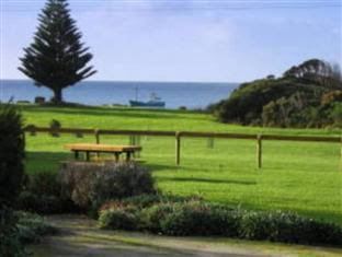 Naracoopa Holiday Cottages - Accommodation Perth 0