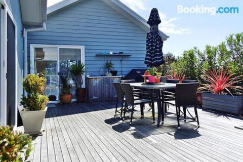 Allure - Accommodation Perth 0
