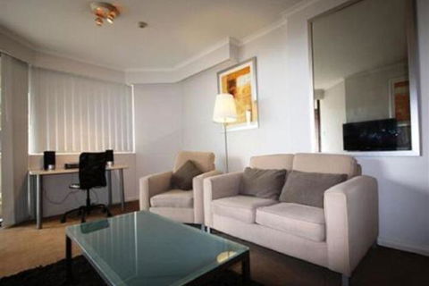 Savoy - Accommodation Perth 3