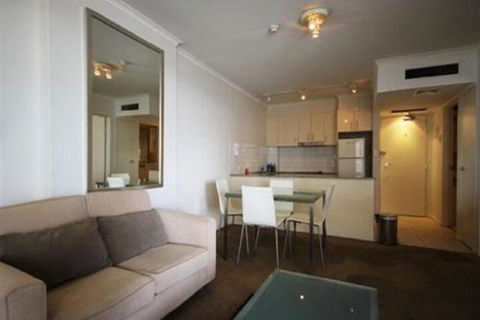 Savoy - Accommodation Perth 2