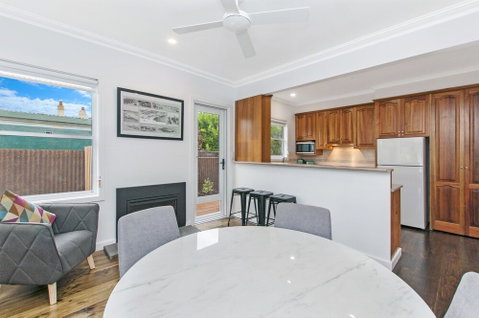 Fieldings Lair - Accommodation Perth 6