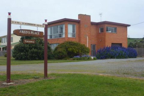 Freds Place - Accommodation Perth 2