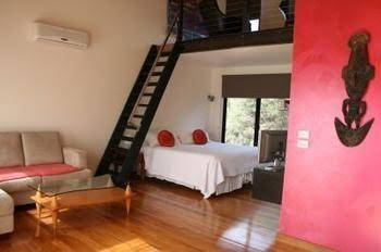 Spice Island B & B - Accommodation Perth 3