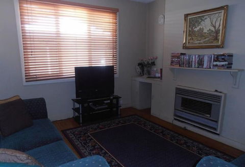Lilly May Cottage - Accommodation Perth 3