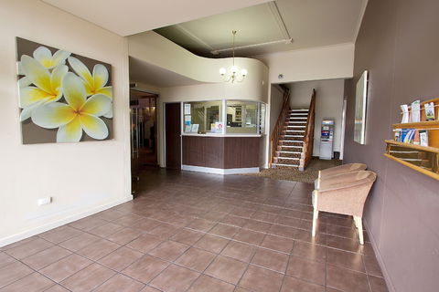 Rex Hotel - Accommodation Perth 3