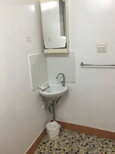 Flinders Motel - Accommodation Perth 4