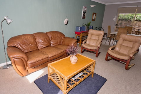 Dolphin Lodge - Accommodation Perth 5