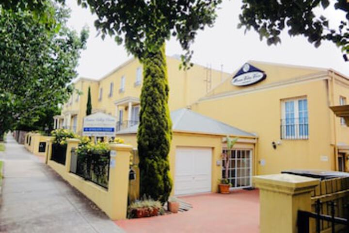 Moonee Ponds VIC Accommodation Perth