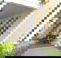 Georgian Court Bed  Breakfast - Perth Resorts