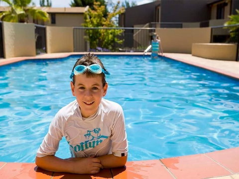 Manuka Park Apartments - Accommodation Perth 4