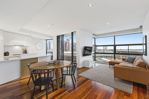 Melbourne Holiday Apartments Flinders Wharf - Perth Resorts 5