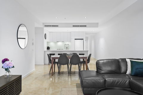 Melbourne Holiday Apartments Flinders Wharf - Perth Resorts 1