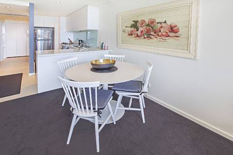 Melbourne Holiday Apartments Flinders Wharf - Perth Resorts 4