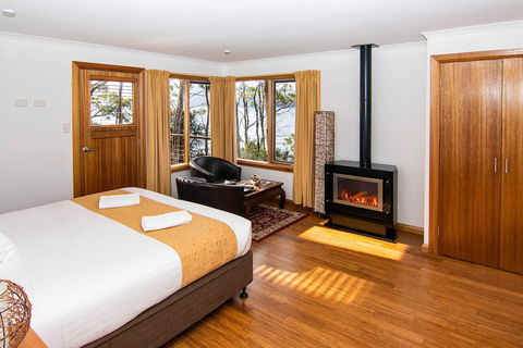 Lake St Clair Lodge - Perth Resorts 5