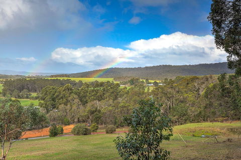 Karma Chalets - Accommodation Perth 4