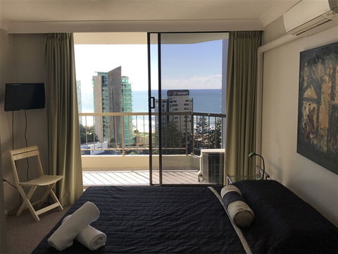 Genesis Holiday Apartments - Accommodation Perth 6