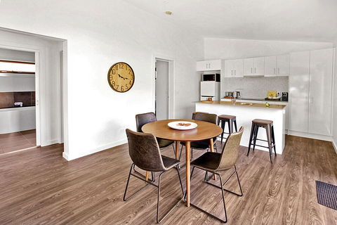 Bright Highland Valley Cottages - Accommodation Perth 5