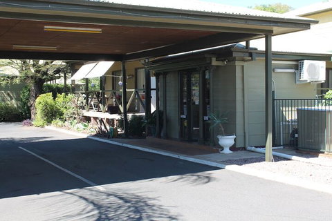 Lake Forbes Motel - Accommodation Perth 2