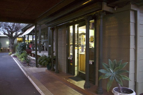 Lake Forbes Motel - Accommodation Perth 1