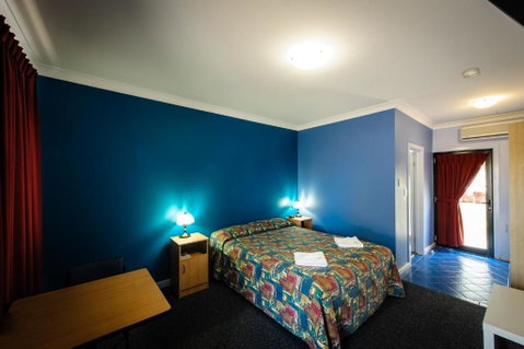 The Anglers Inn - Accommodation Perth 6