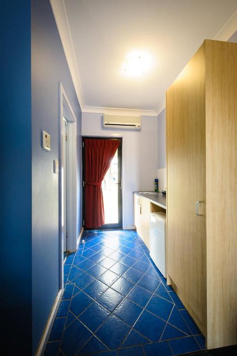 The Anglers Inn - Accommodation Perth 4