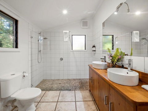 Maviss Cabins At Mt. Warning - Perth Resorts 1
