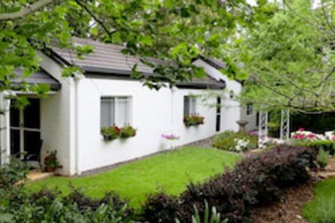 Homewood Cottages - Perth Resorts 0