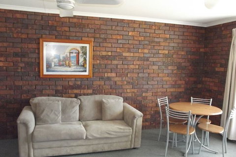 Bridge Street Motor Inn - Accommodation Perth 6
