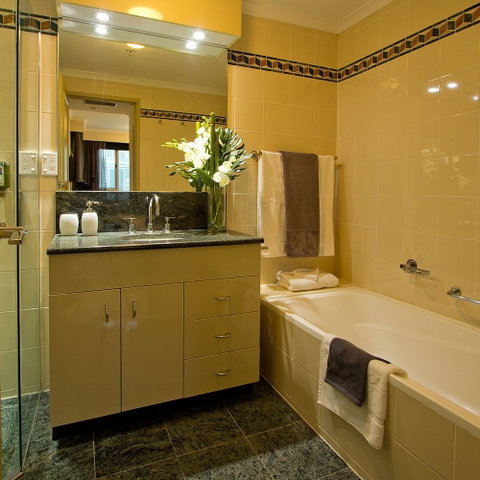 Darling Harbour Getaway - Accommodation Perth 4