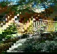 Meredith House - Accommodation Perth