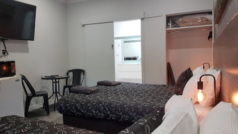 Motel24seven - Accommodation Perth 6